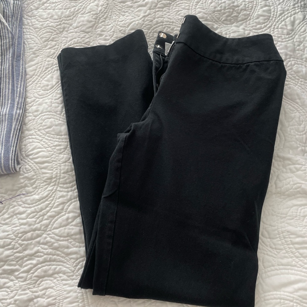 CHICOS black stretch trouser crop